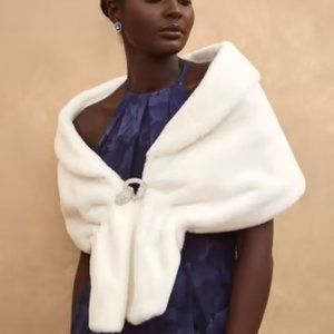 Laura Faux Fur Shawl